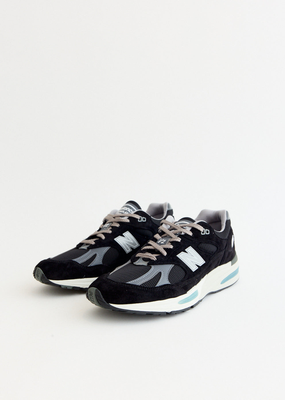 MADE in UK 991v2 'Black' Sneakers