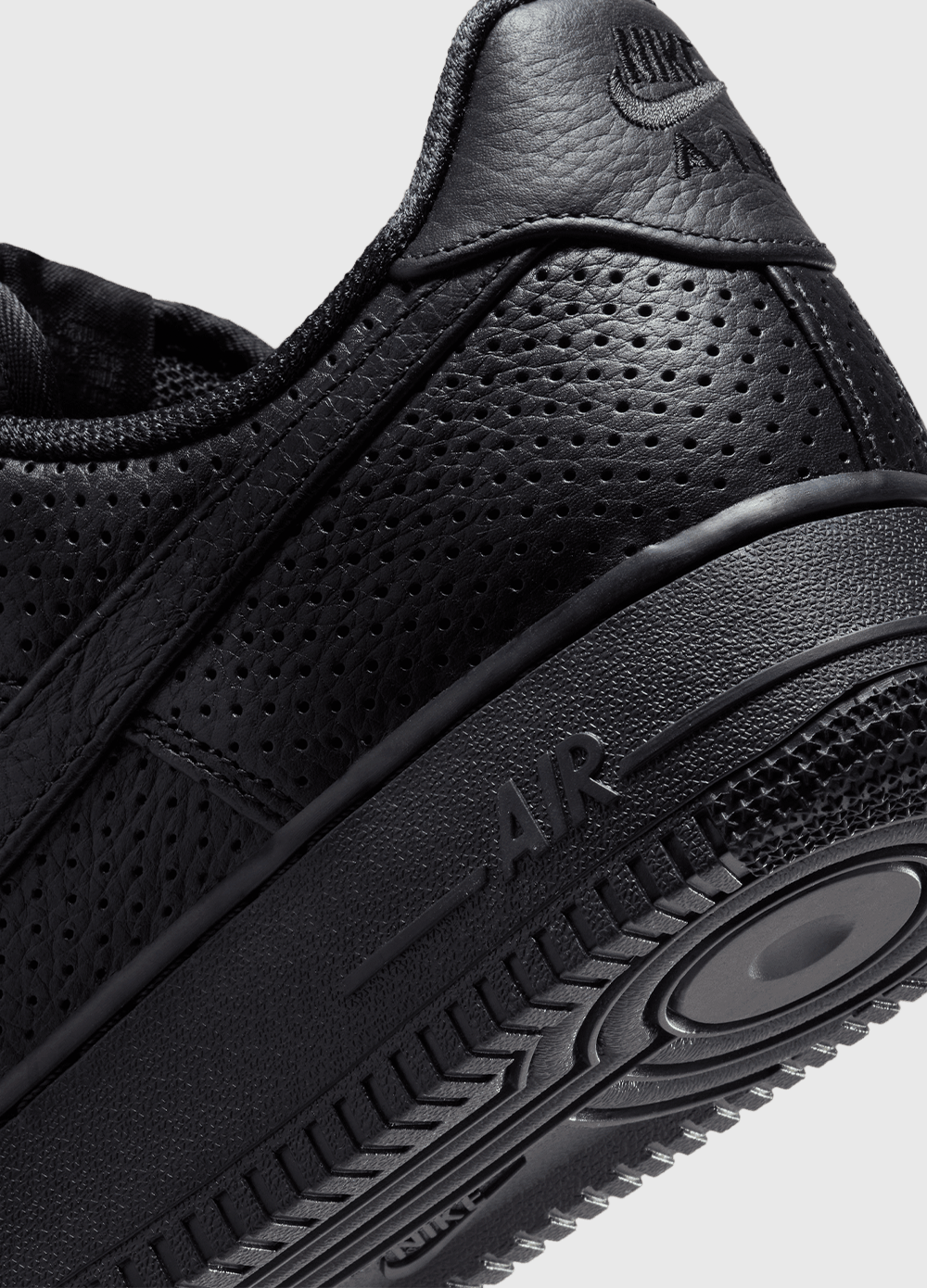 Air Force 1 Low 'Perforated Black' Sneakers