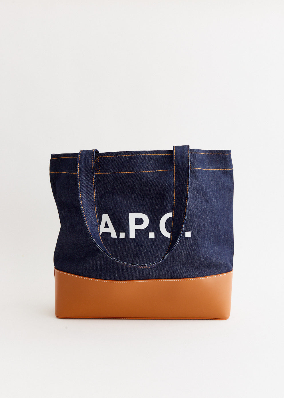 Axel Tote