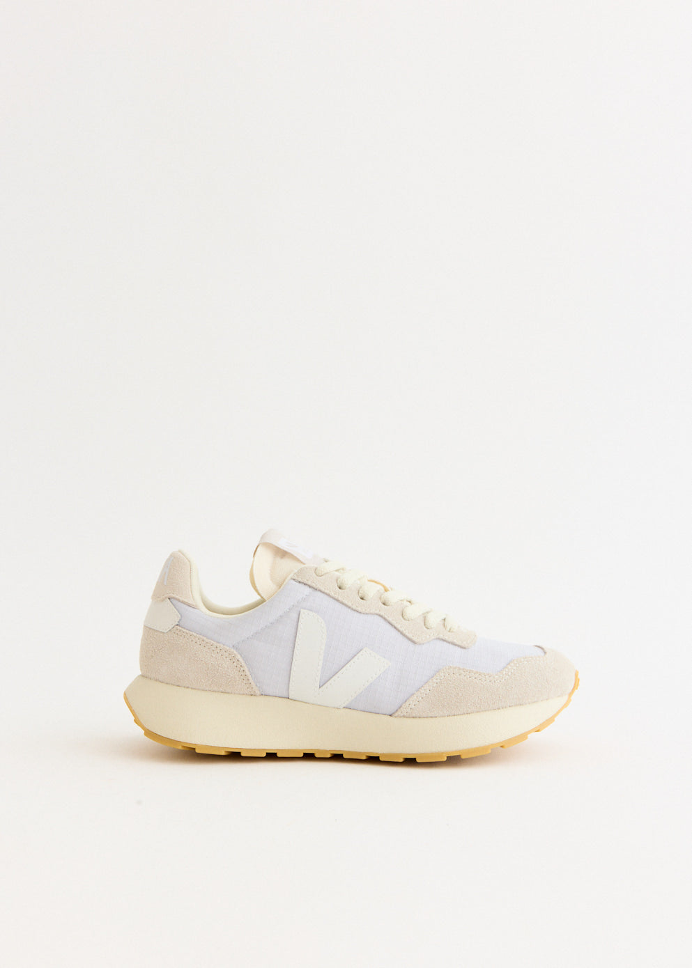 Paulistana 'Pearl Pierre' Sneakers