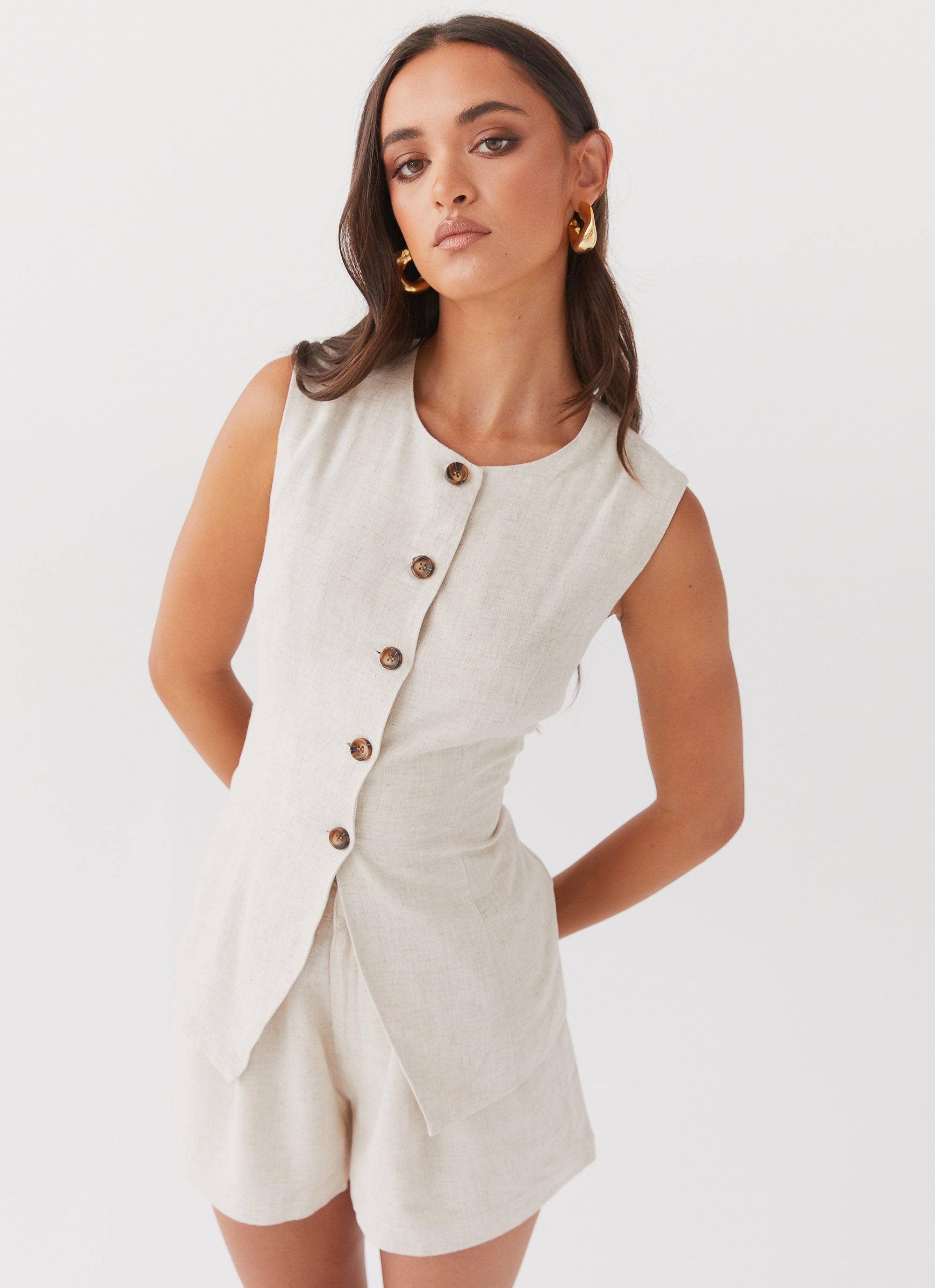 Born For Bordeaux Linen Vest - Oatmeal