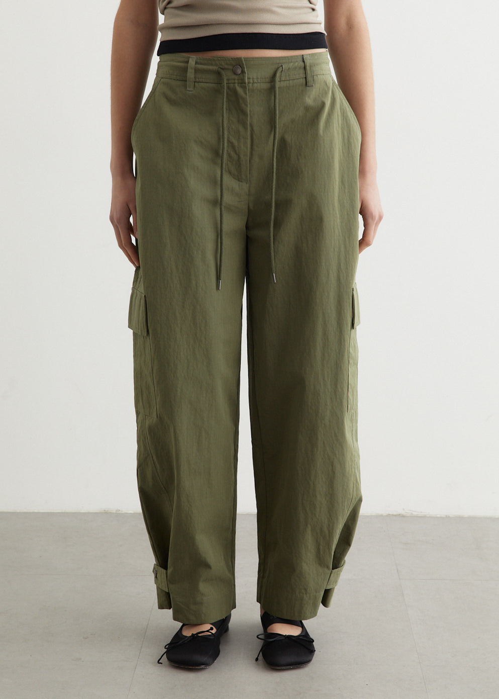 Harpa Barrel Leg Cargo Pants