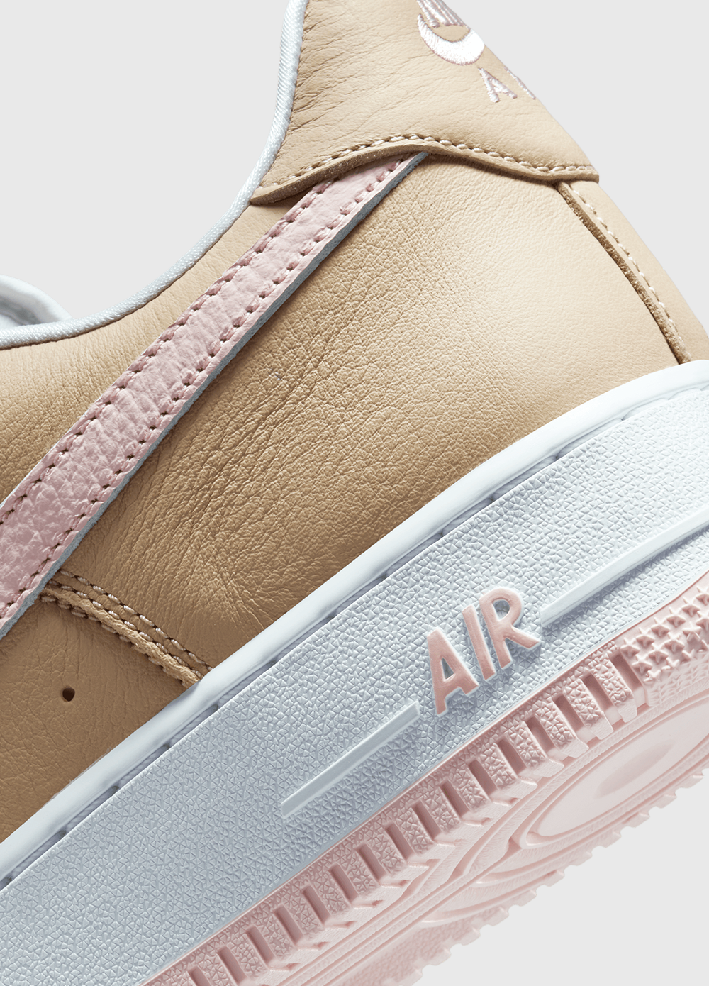 Air Force 1 Low 'Linen' Sneakers