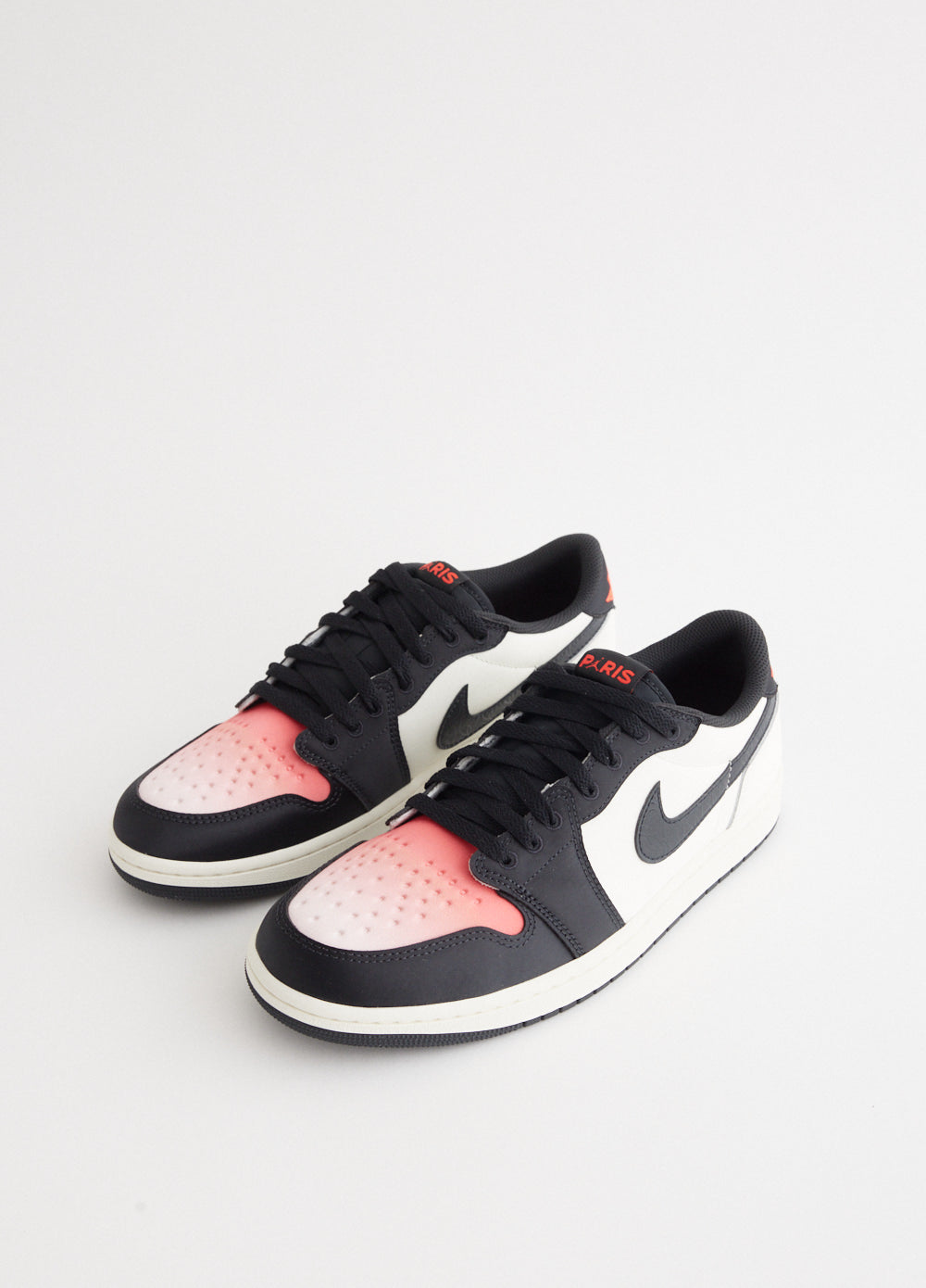 x Paris Saint-Germain Air Jordan 1 Retro Low OG 'Sail' Sneakers