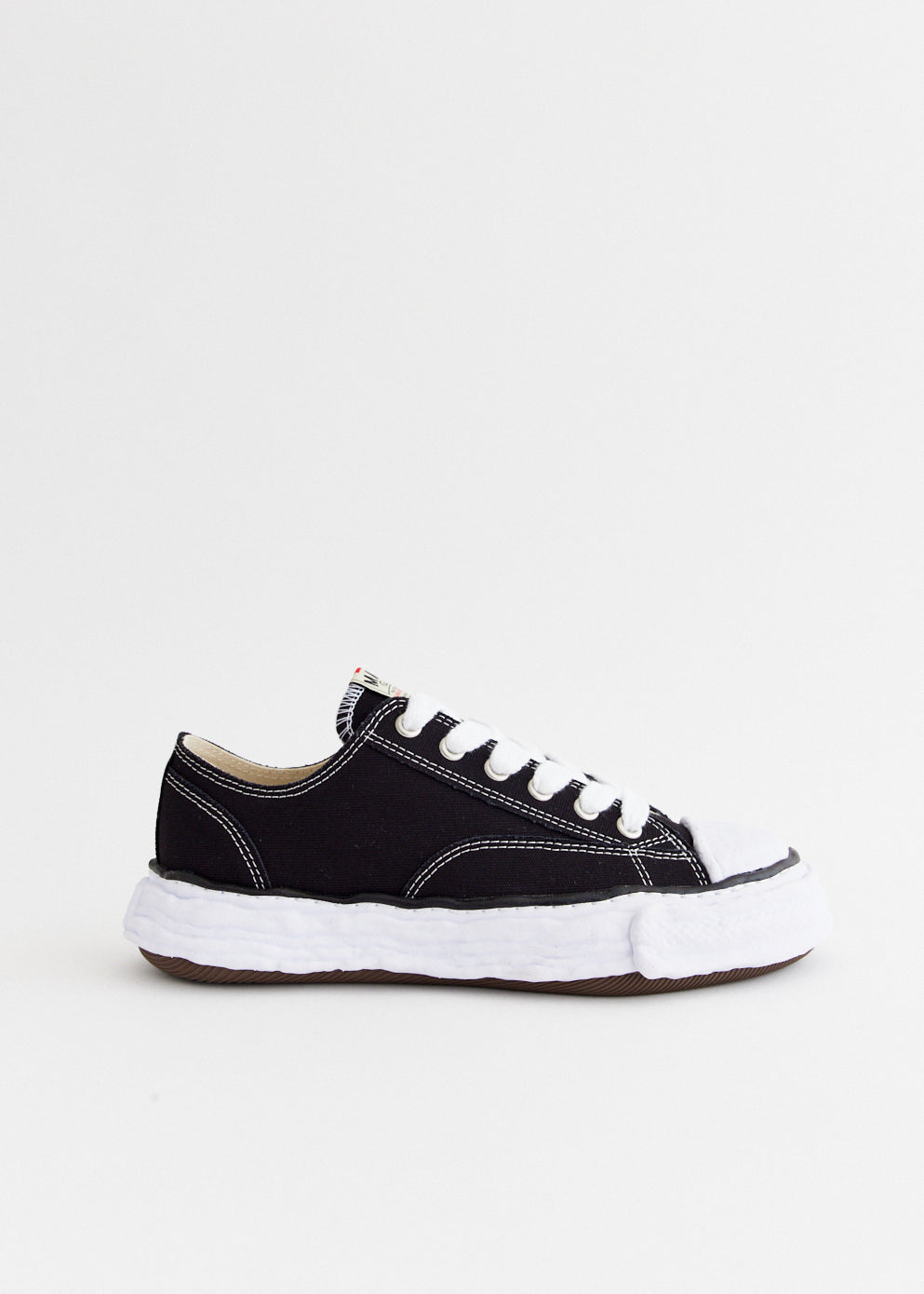 Peterson 23 Low Top Sneakers