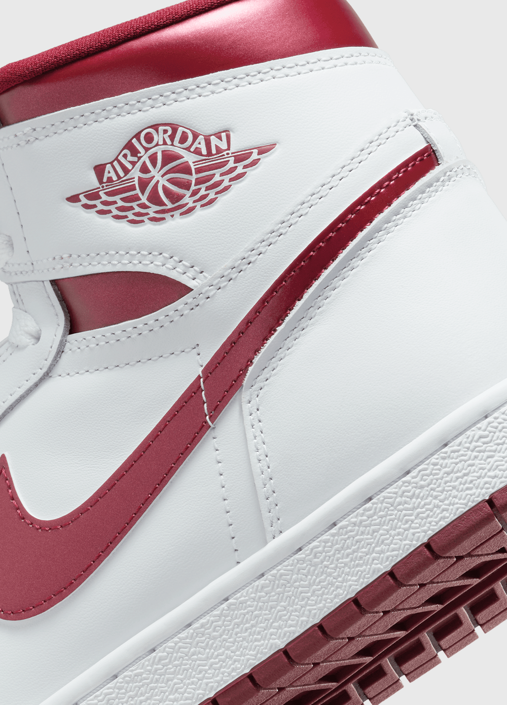 Air Jordan 1 Retro High '85 OG 'Metallic Burgundy' Sneakers