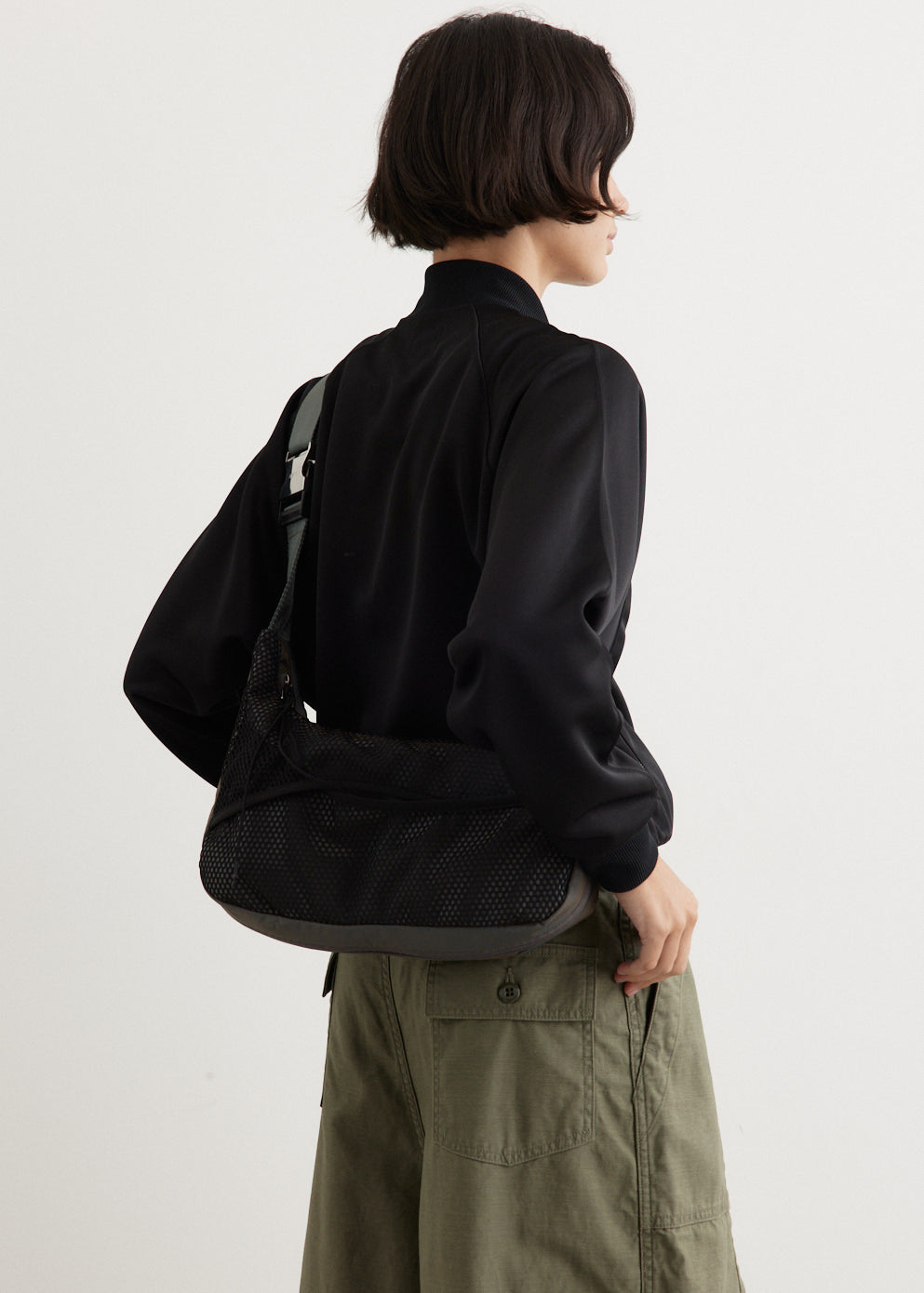 Keyhole Expandable Sling Bag