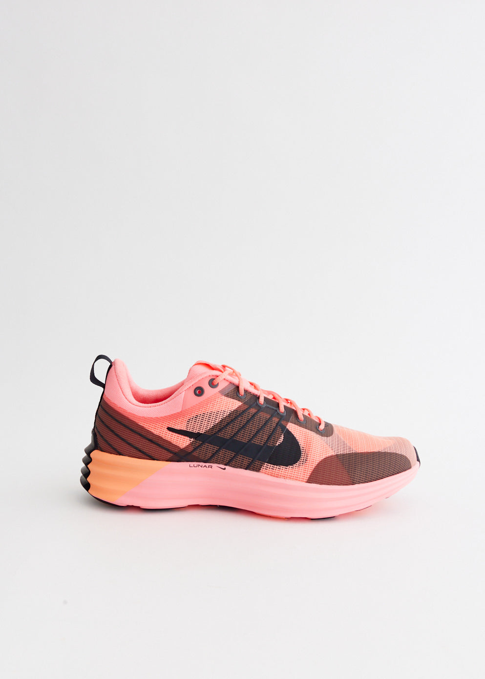 Lunar Roam Premium 'Pink Gaze' Sneakers