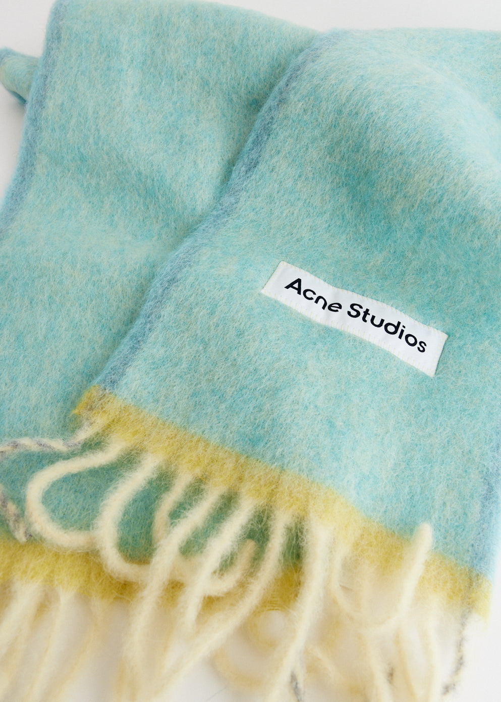 Vally Solid Scarf