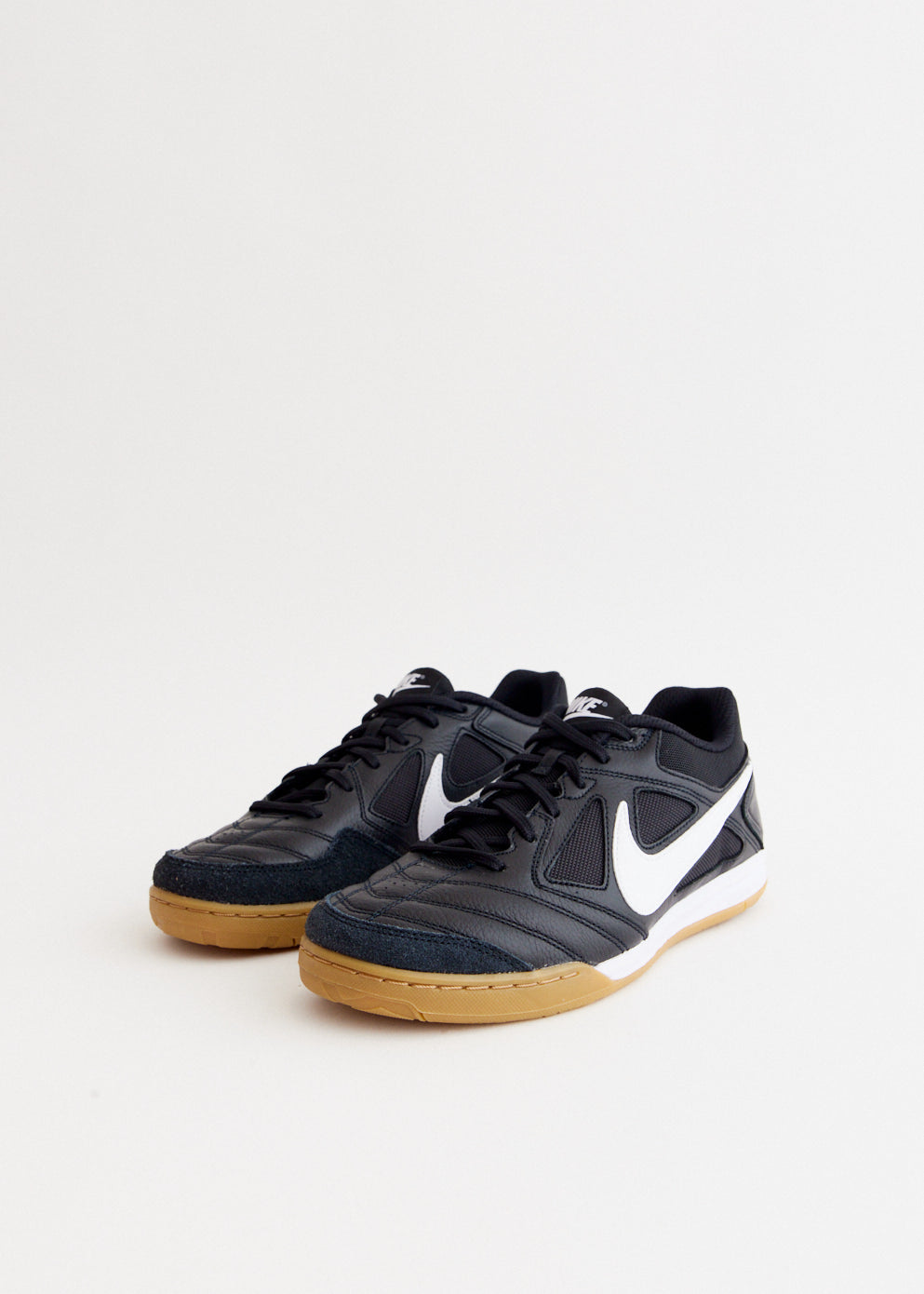 Gato 'Black White Gum' Sneakers