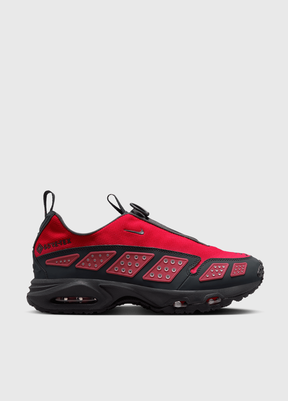 Women's Air Max SNDR Gore-Tex 'Hyper Crimson' Sneakers