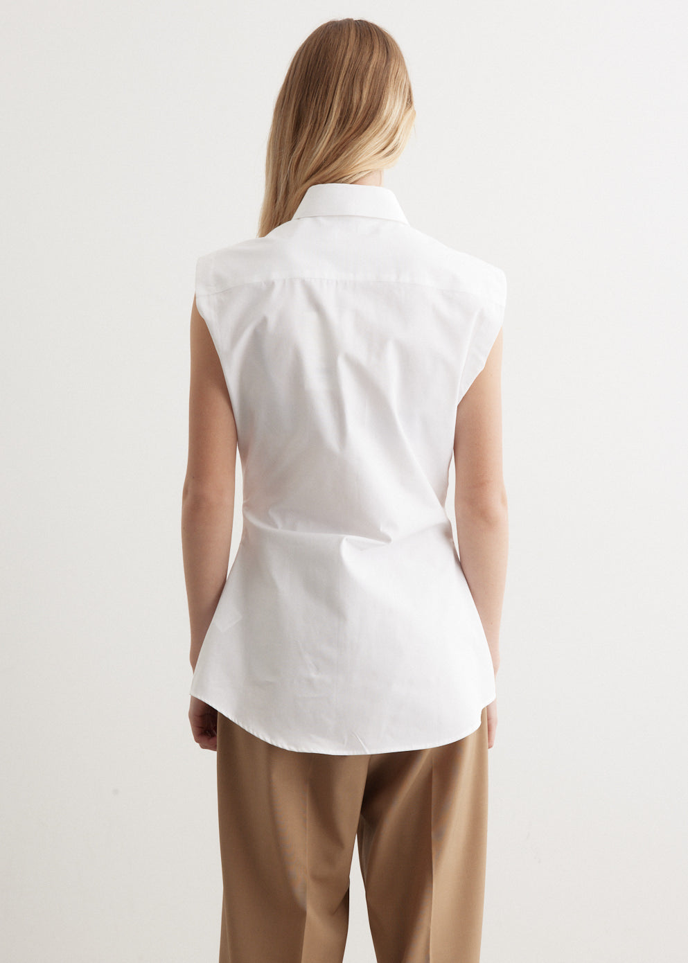 Shaped Poplin Sleeveless Shirt