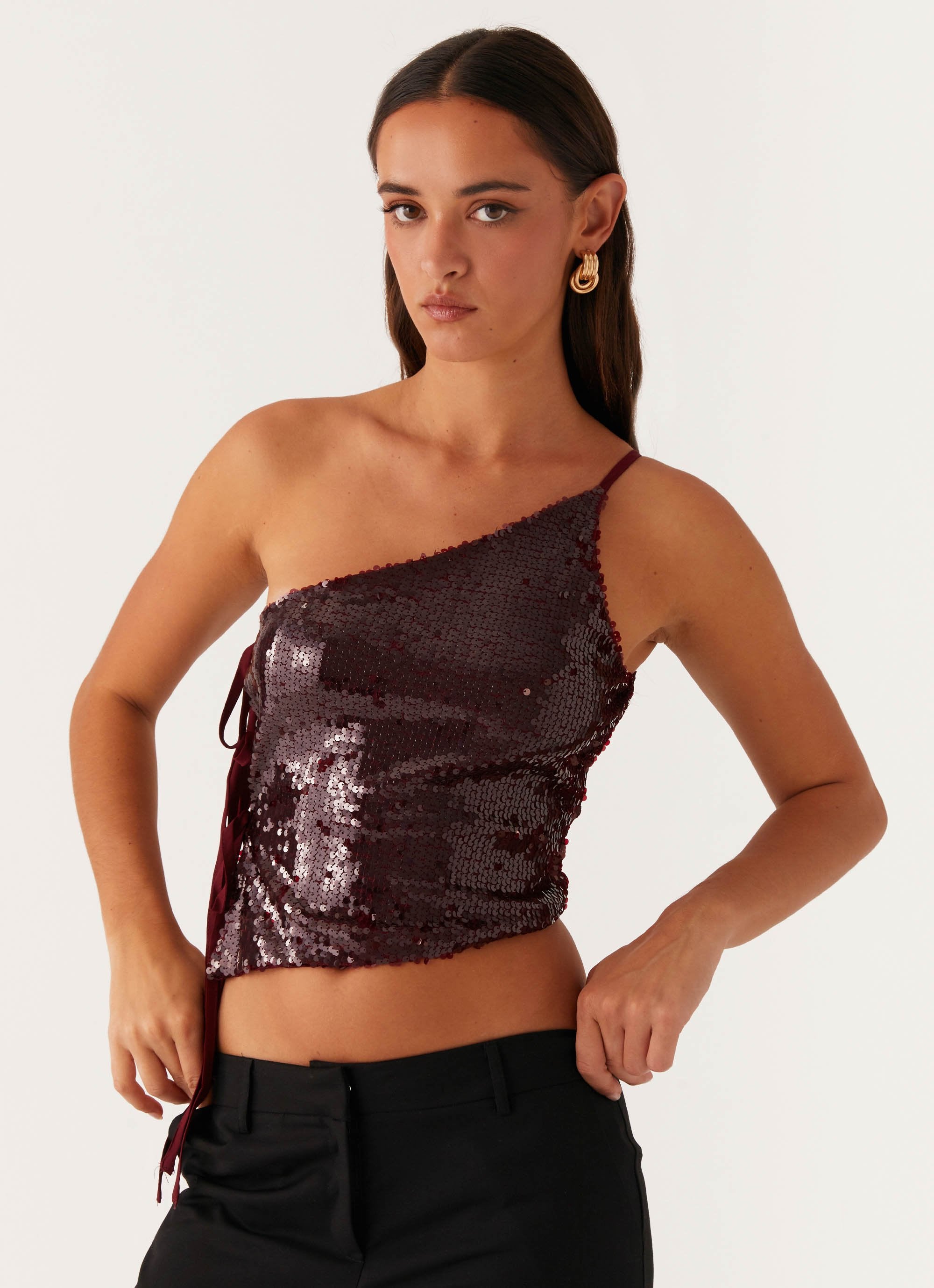 Cosmopolitan One Shoulder Top - Maroon