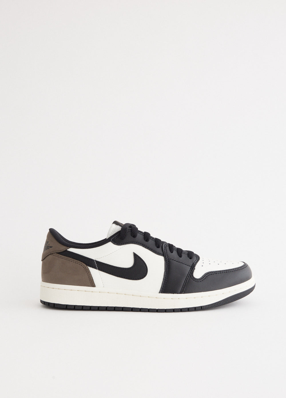 Air Jordan 1 Retro Low OG 'Mocha' Sneakers