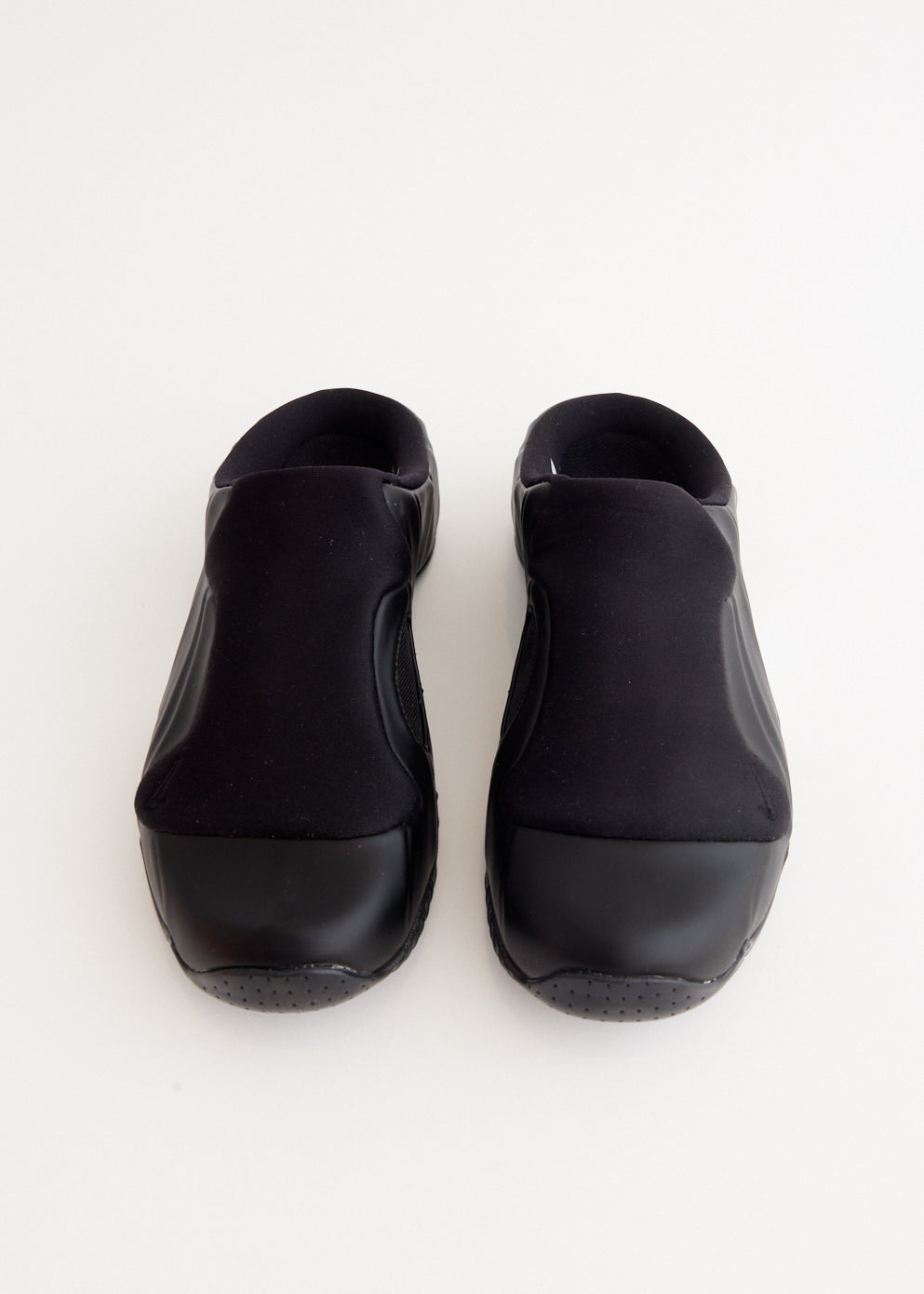 Clogposite 'Black Metallic Silver' Mules