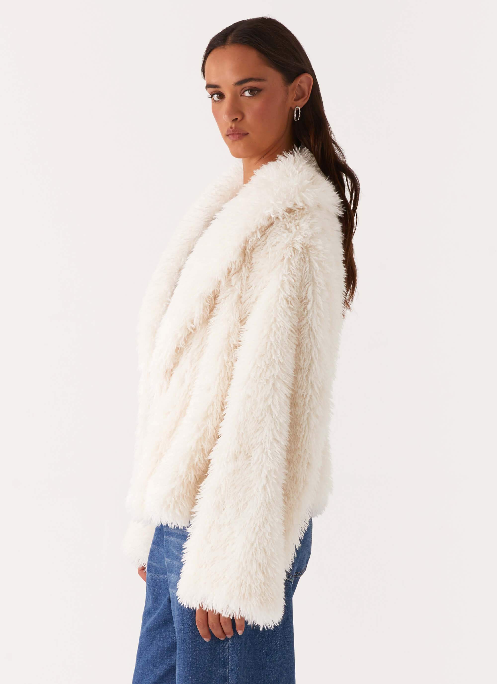 Denver Oversized Fur Jacket - Ivory