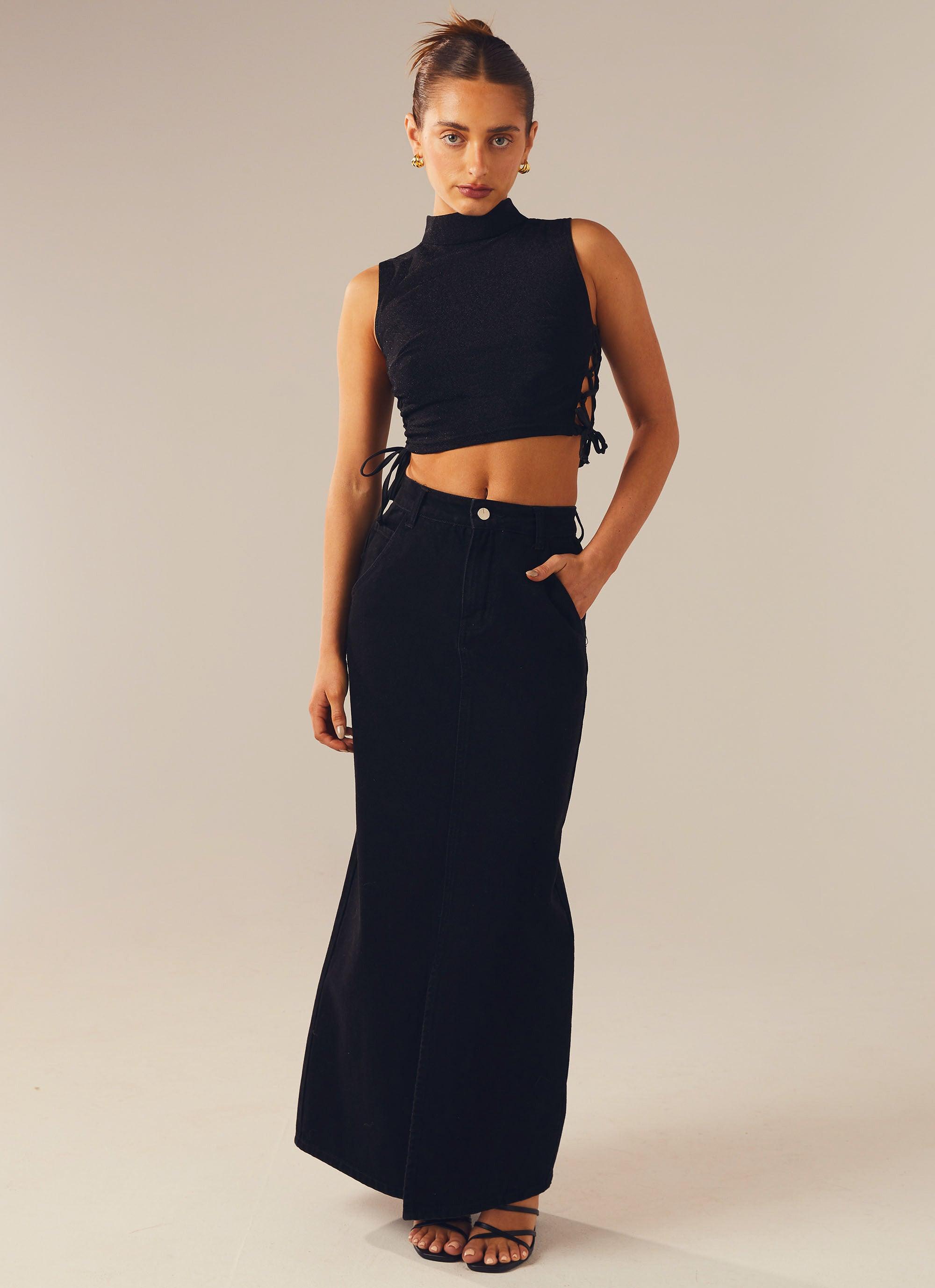 Levitate Crop Top - Black Moonlight