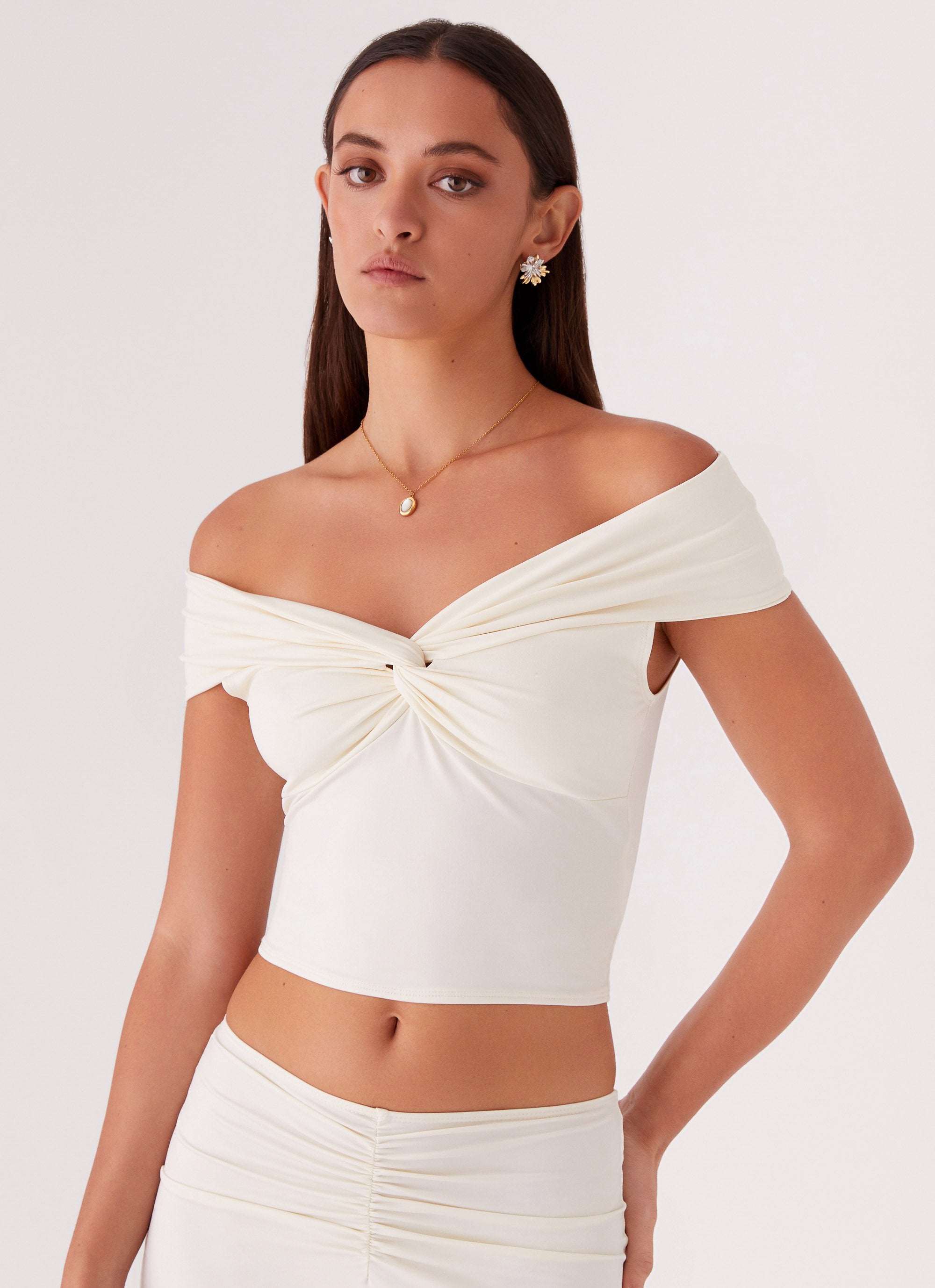 Trixie Twist Off Shoulder Top - Ivory