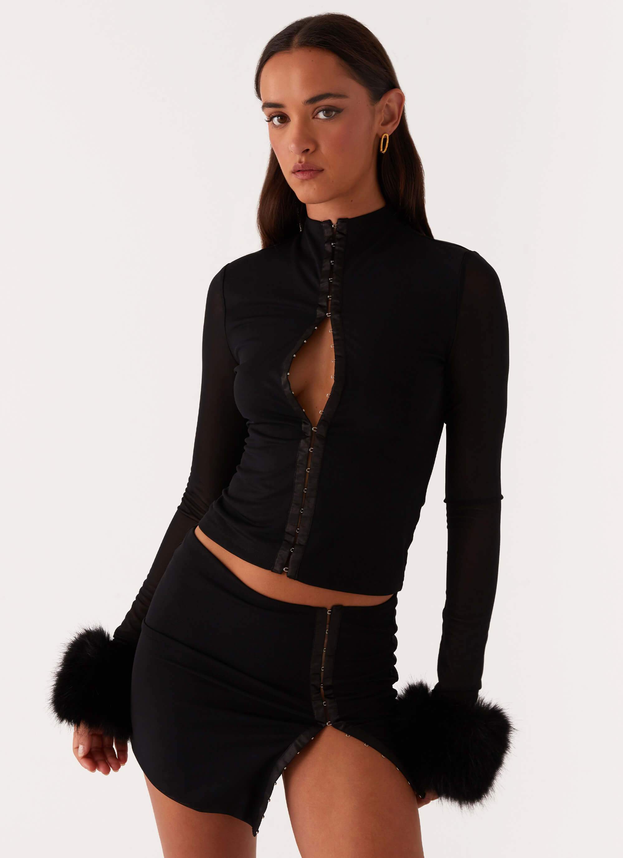 Tayanna Fur Trim Long Sleeve Top - Black