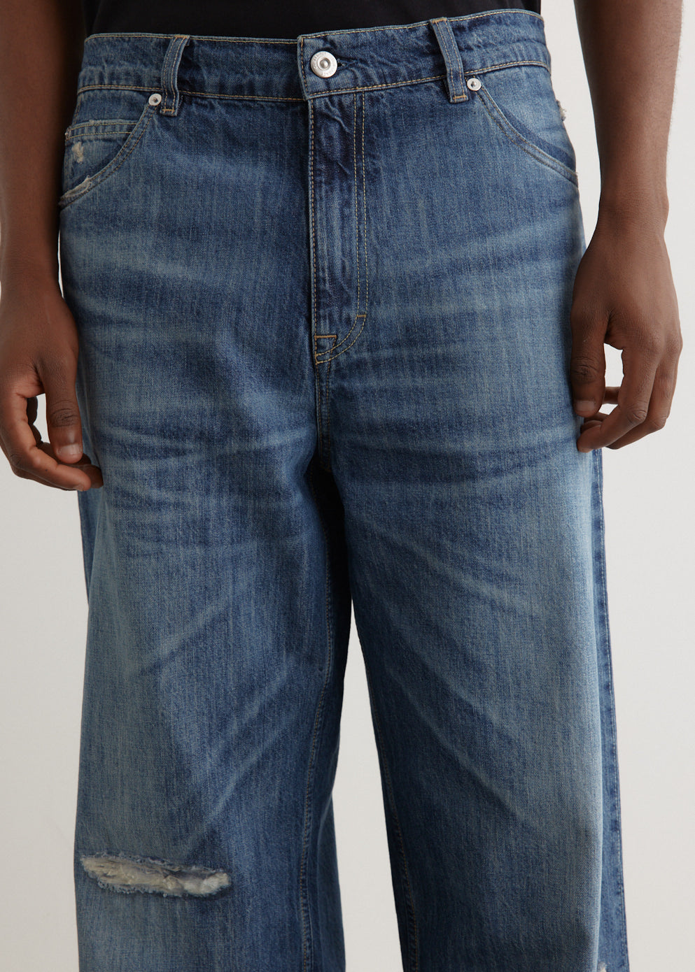 Vast Cut Jeans