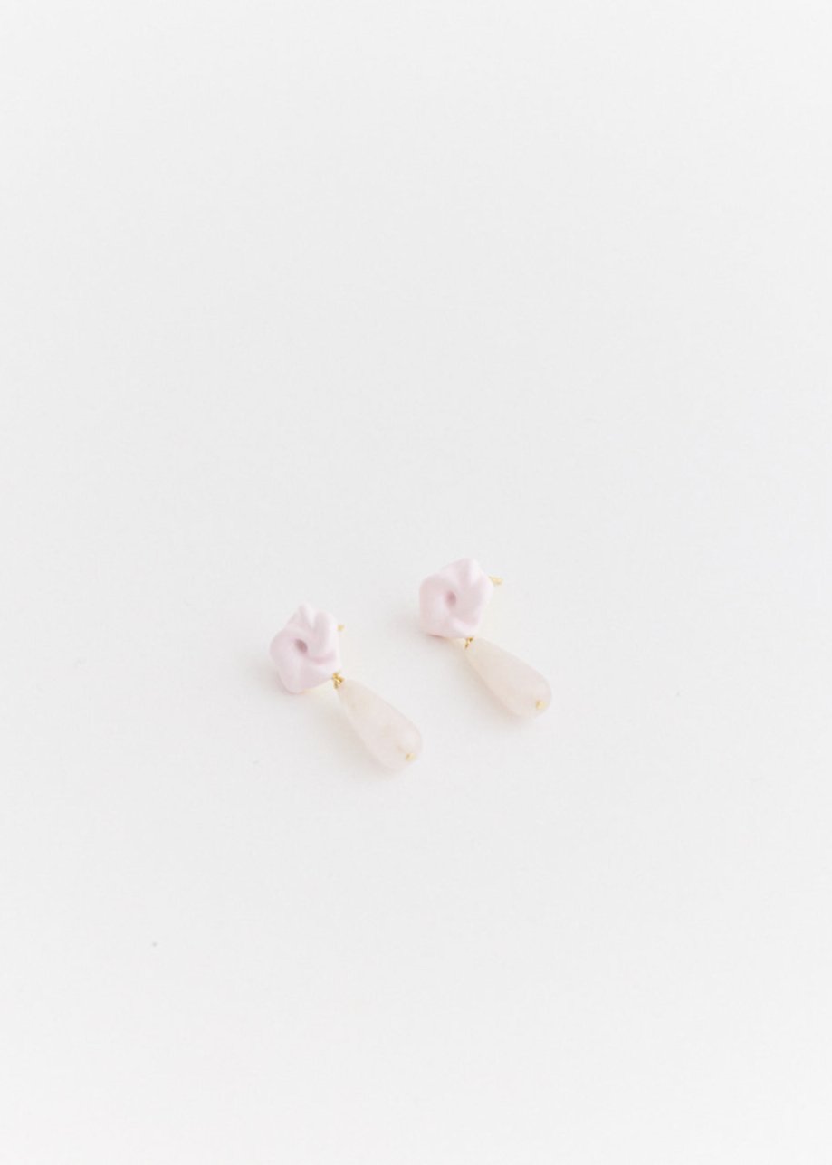 E01 Earrings With Rose Quartz Beads