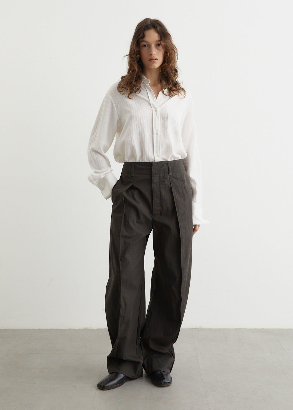 Curved Volume Pants