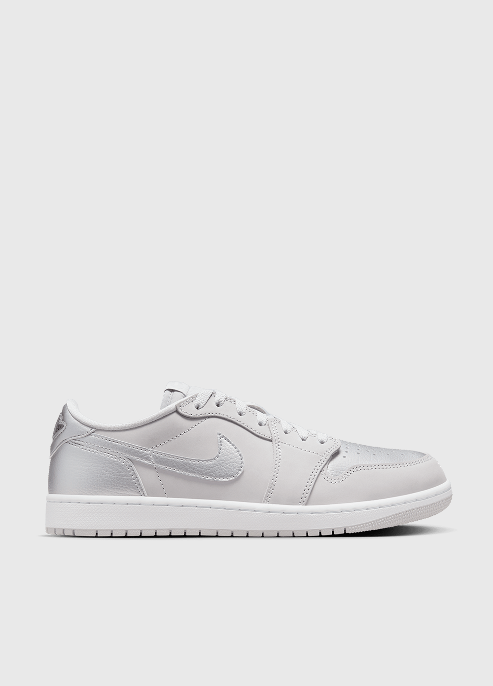 Air Jordan 1 Low OG 'Metallic Silver' Sneakers