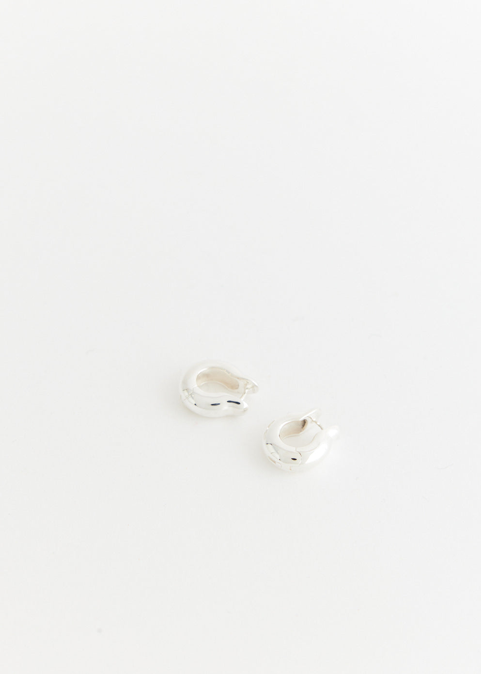 Ample Hinge Hoops