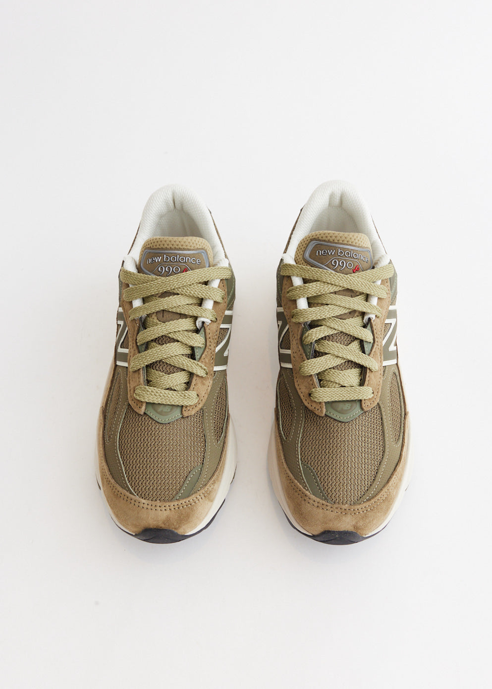 MADE in USA 990v6 'True Camo' Sneakers