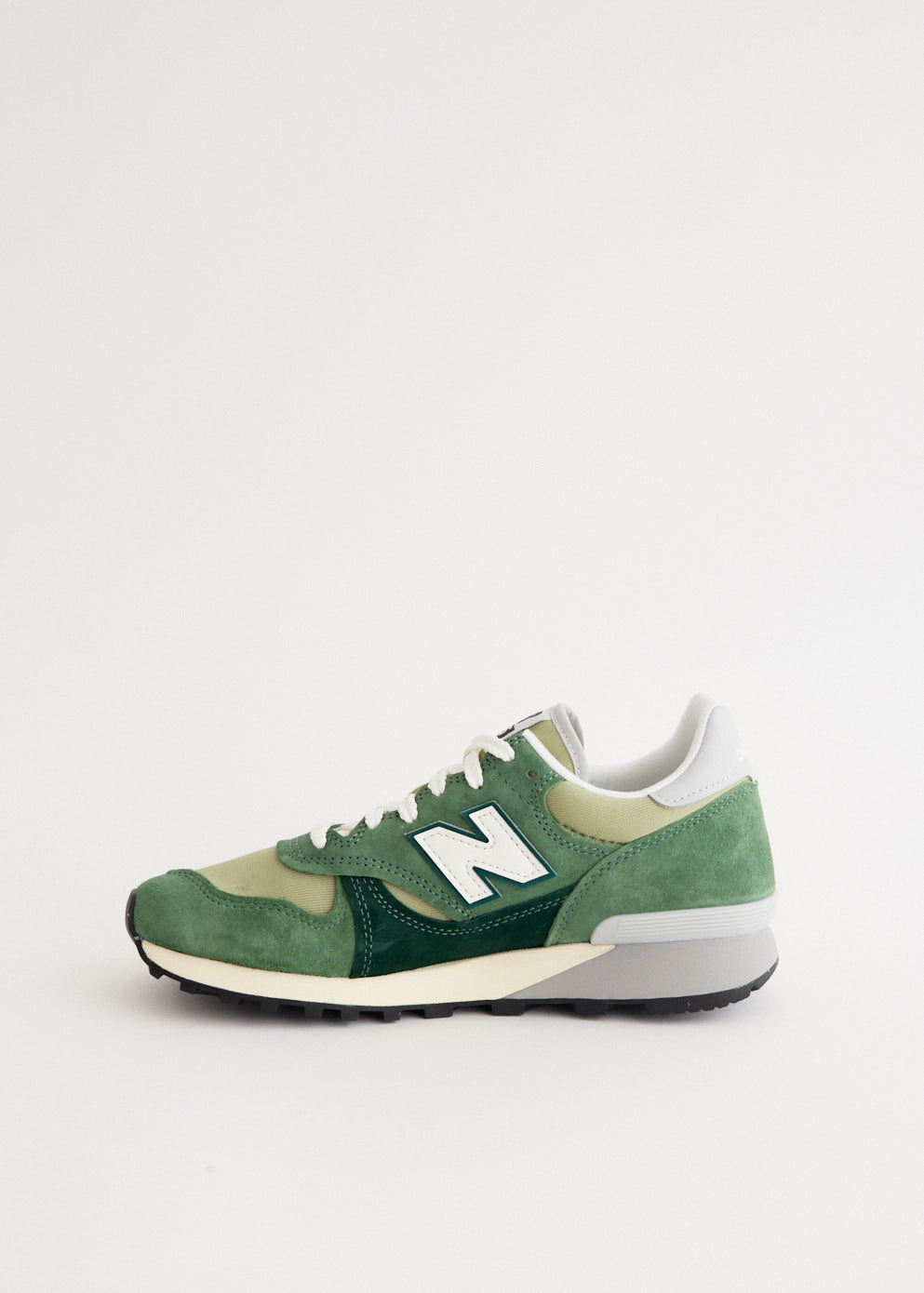 475 'Everglade Green' Sneakers