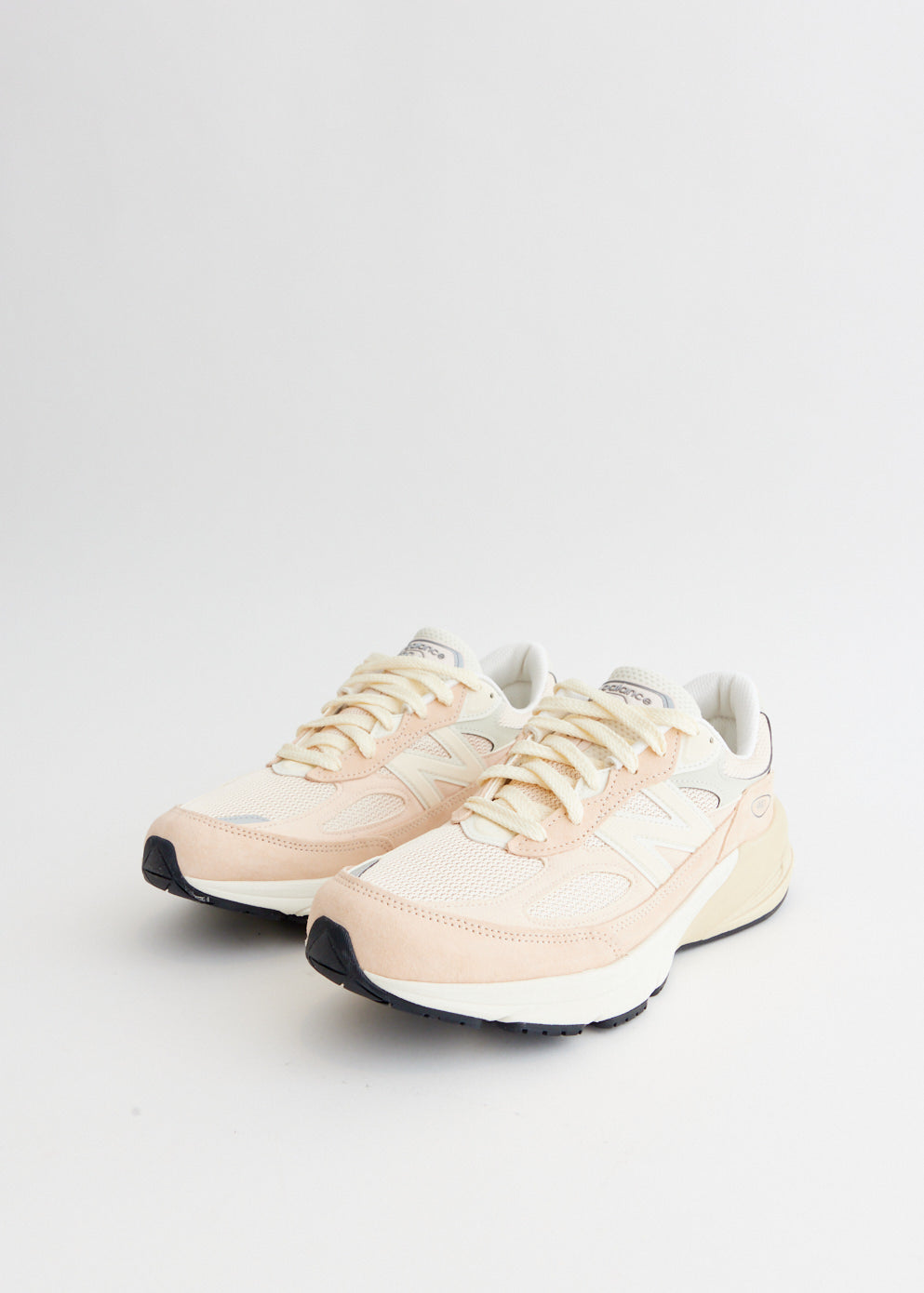 MADE in USA 990v6 'Vintage Rose' Sneakers