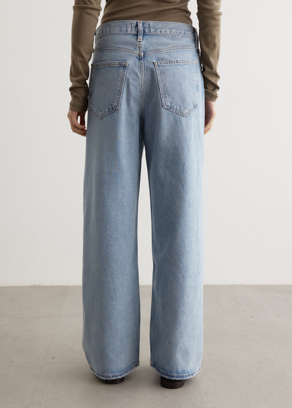 Low Slung Baggy Jeans