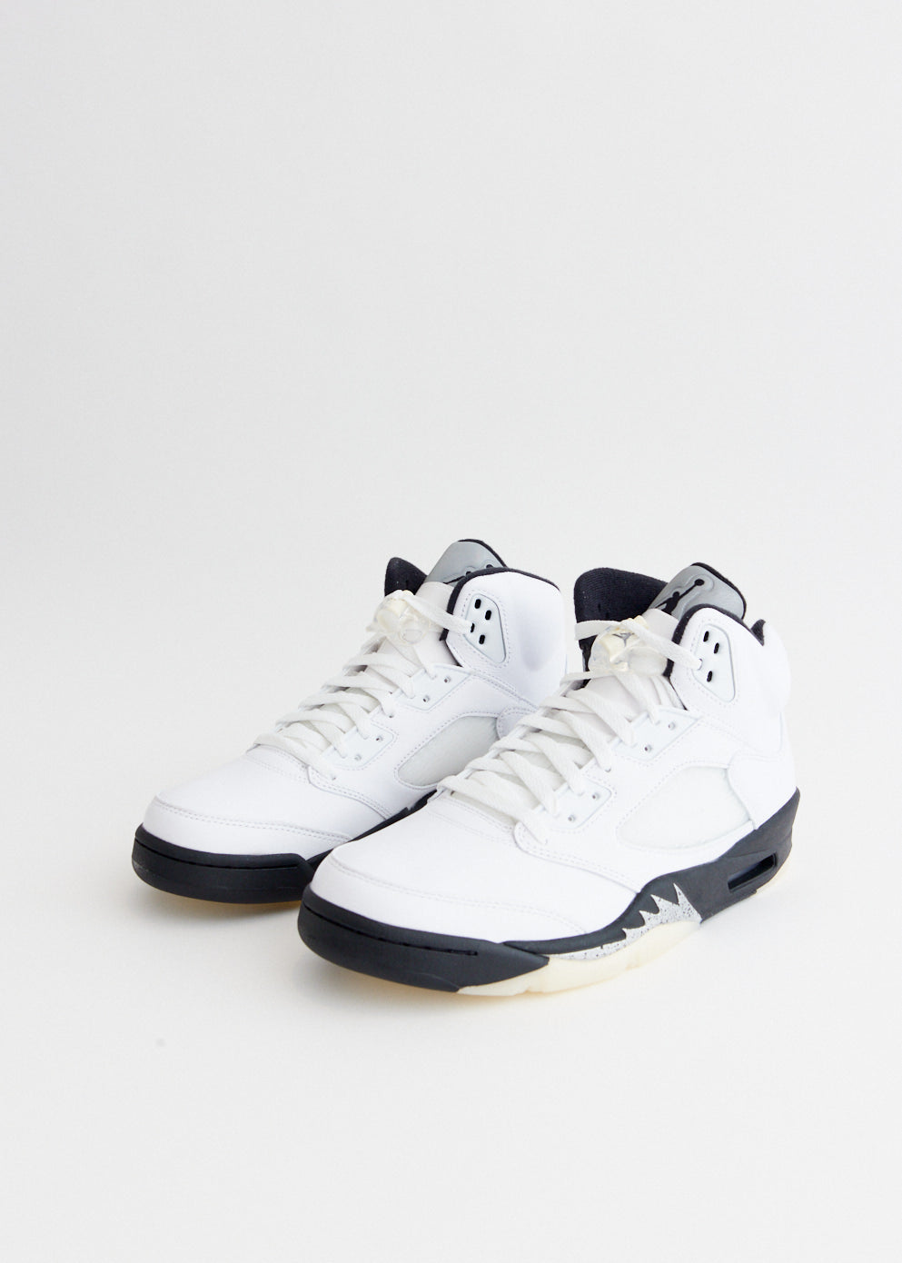 Air Jordan 5 Retro 'White Black' Sneakers