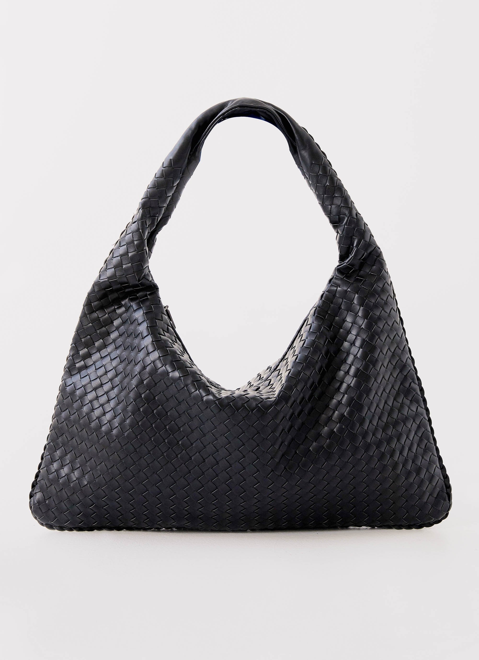 Hacie Shoulder Bag - Black