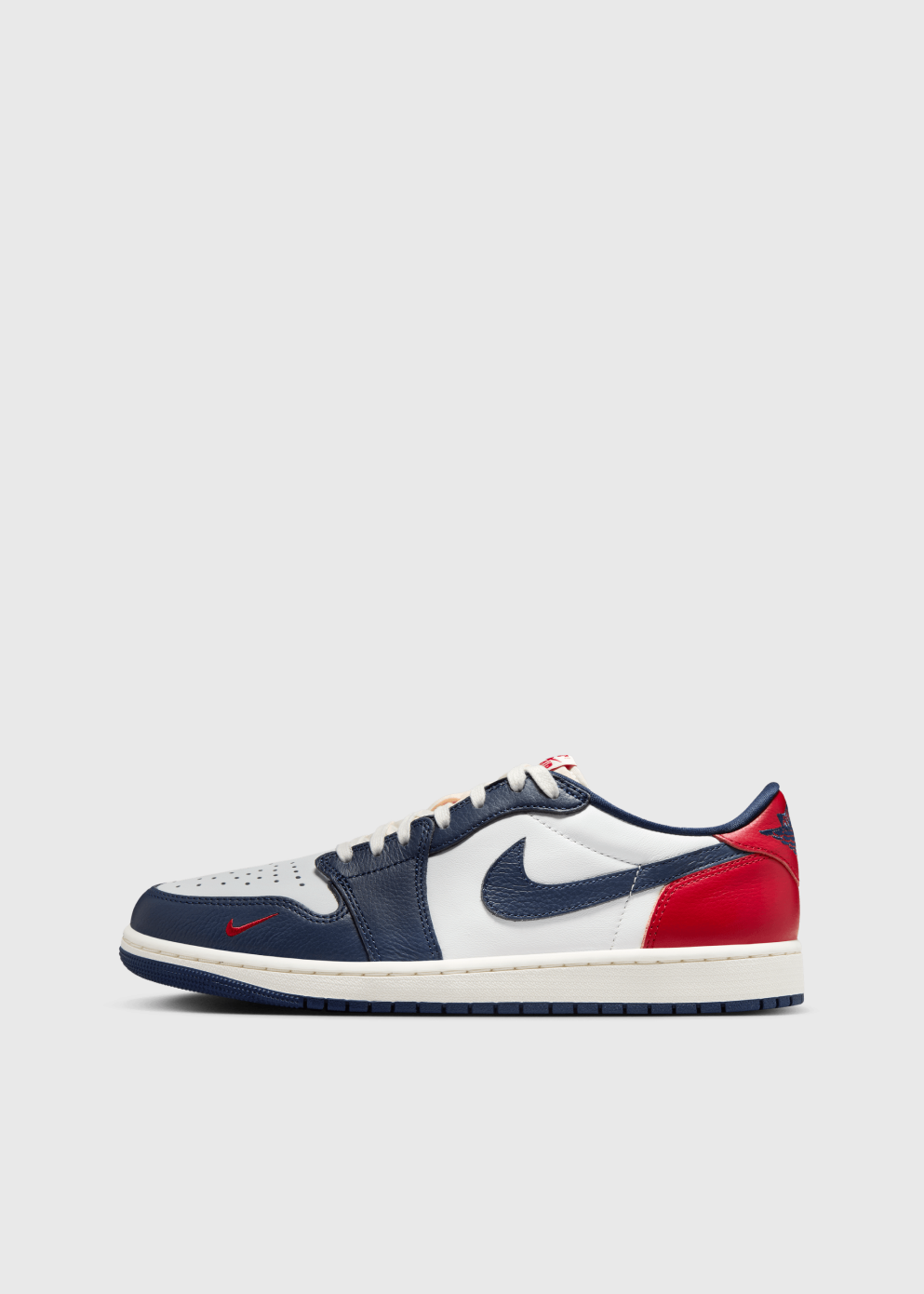 Air Jordan 1 Retro Low OG 'Howard University' Sneakers