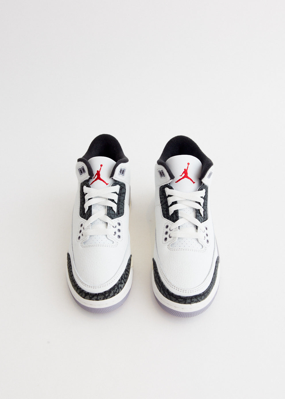 Air Jordan 3 Retro 'Cement Grey' Sneakers (GS)