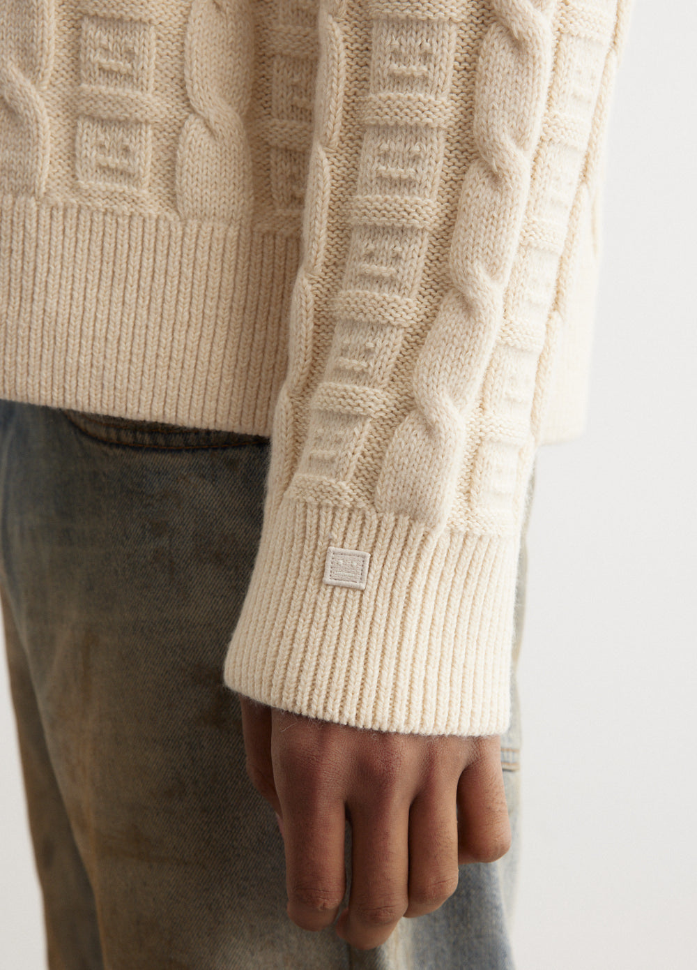 Kelviro Cable Knit Jumper