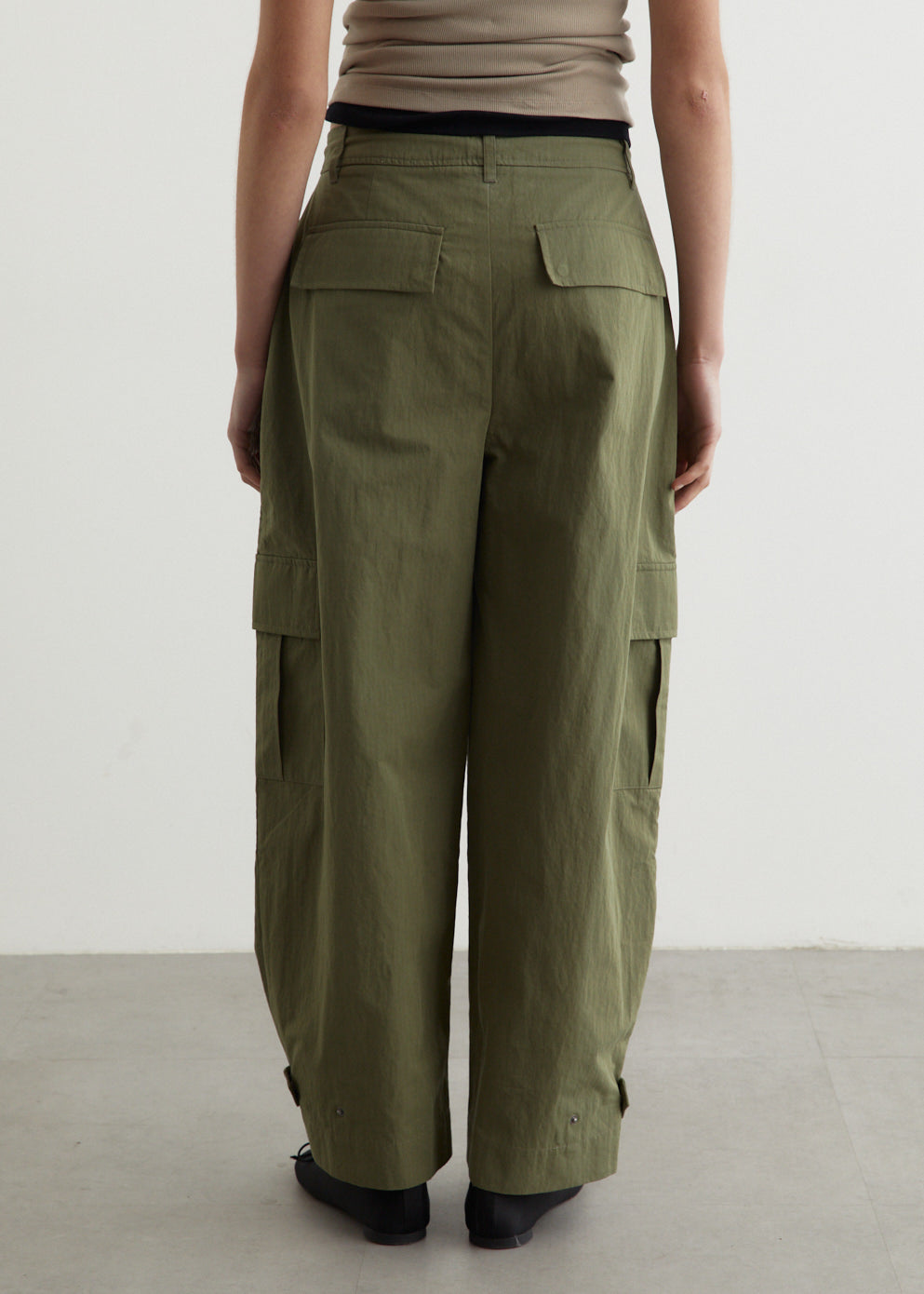 Harpa Barrel Leg Cargo Pants