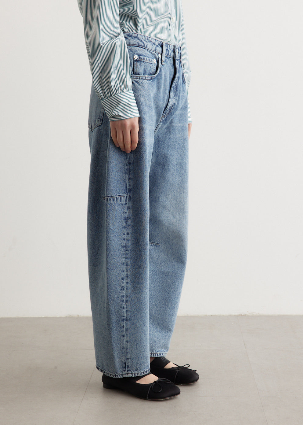 Charlie Barrel Jeans