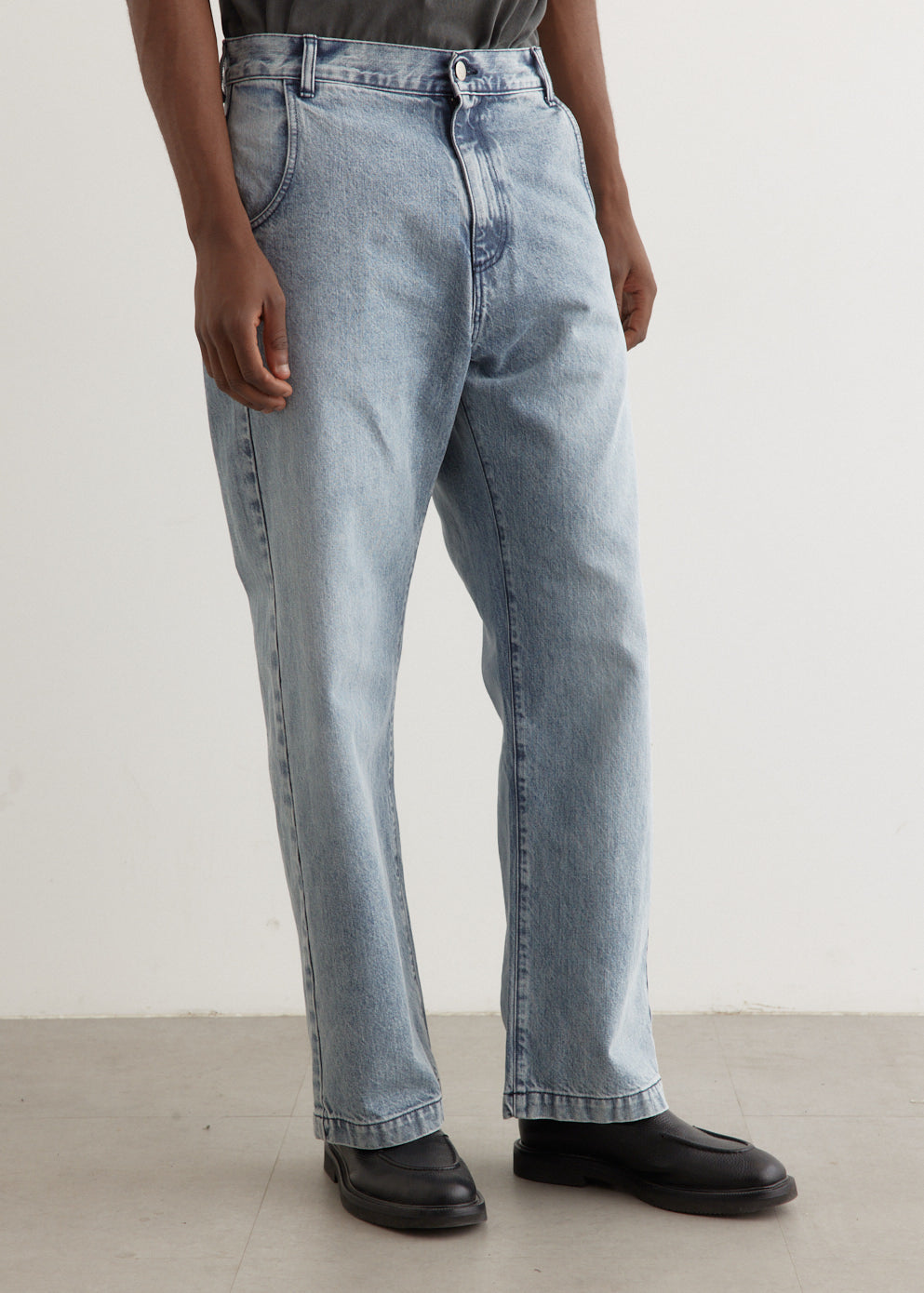 Straight Cut Jeans