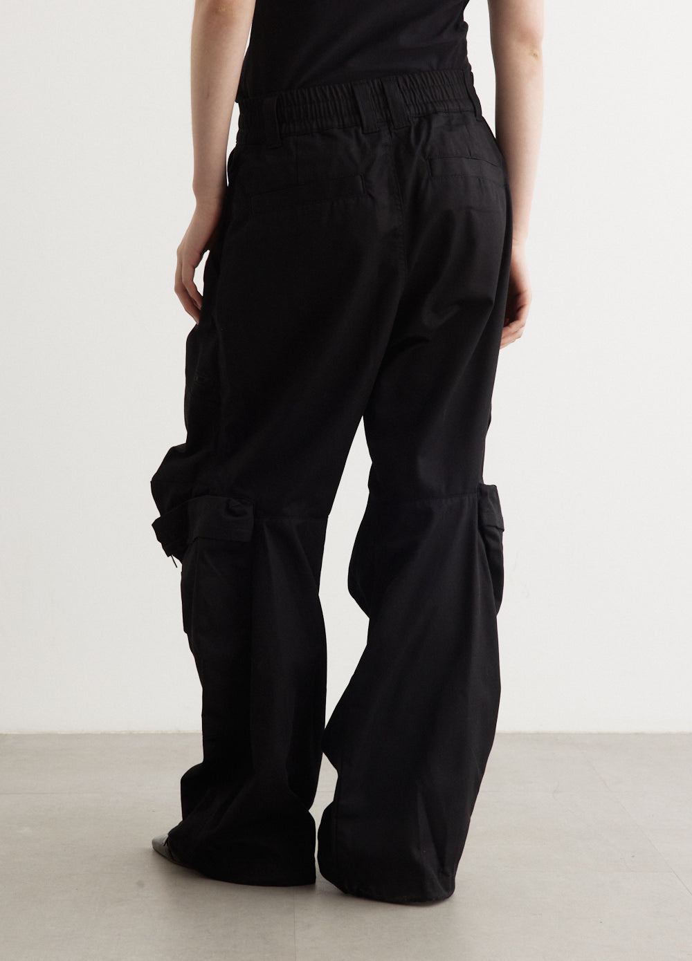 P-Arne-Fem-P2 Pantaloni Baggy Pants