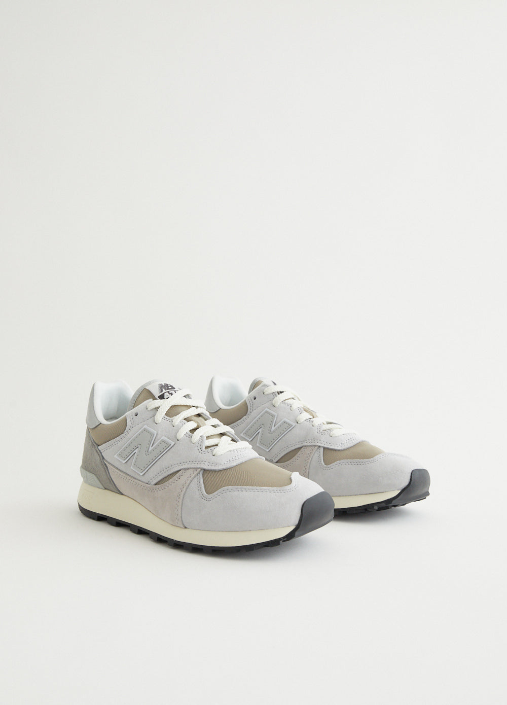 475 'Stoneware Brighton Grey' Sneakers