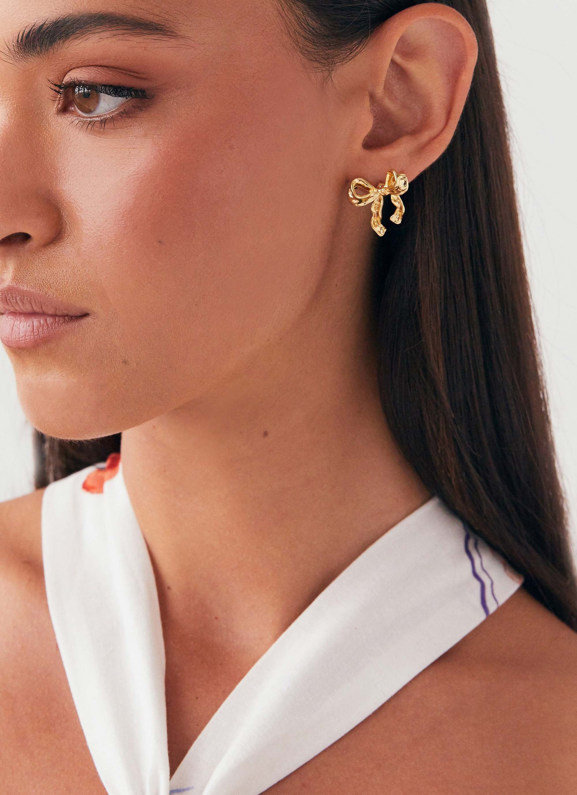 Kindra Mini Bow Earring - Gold