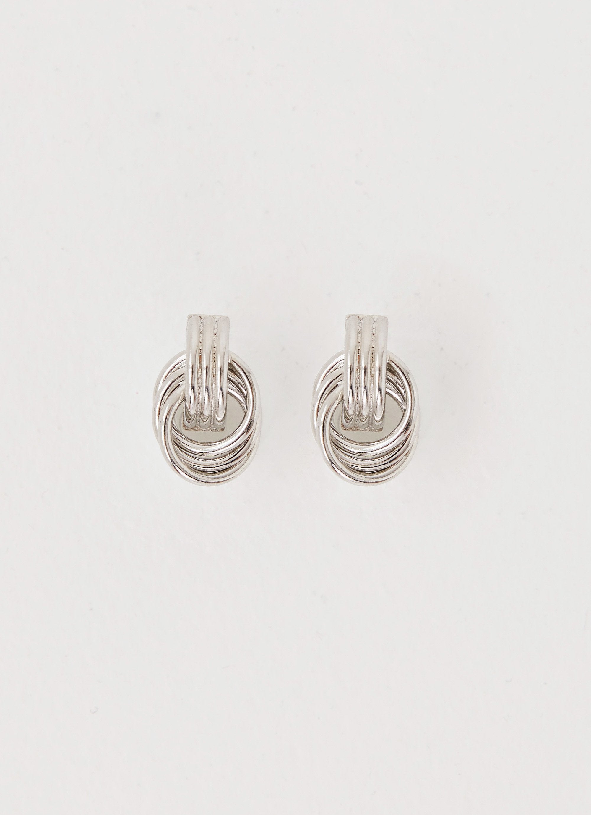 Gracia Knot Earrings - Silver