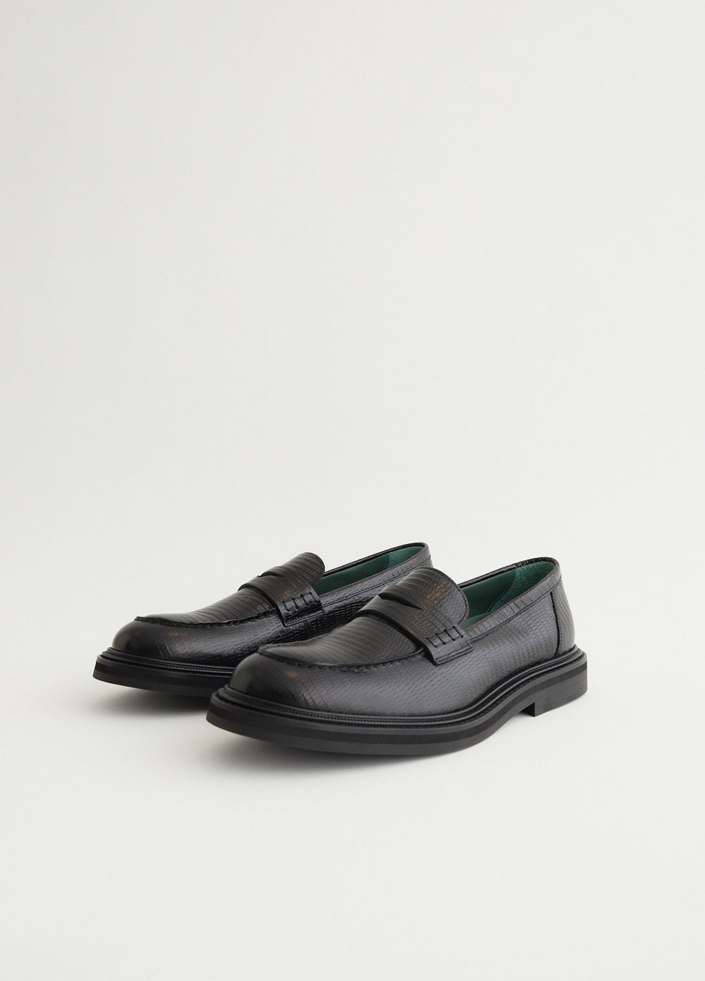 Vinnee Penny Loafers