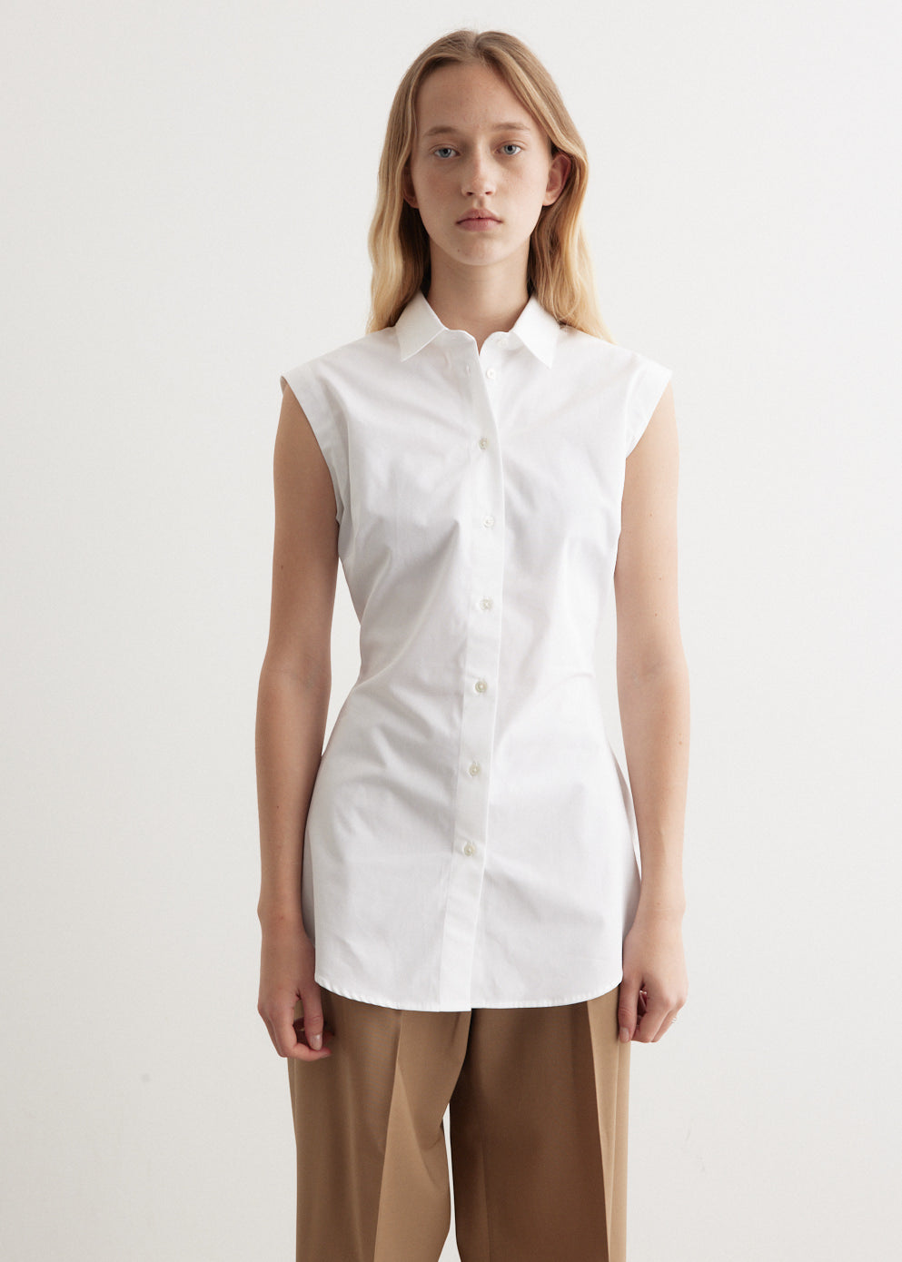 Shaped Poplin Sleeveless Shirt