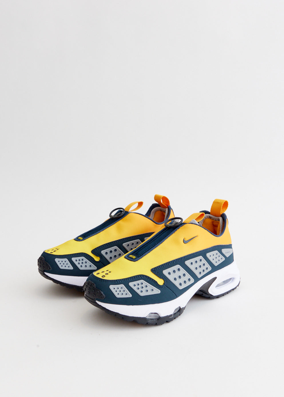 Women's Air Max SNDR 'Canyon Gold' Sneakers