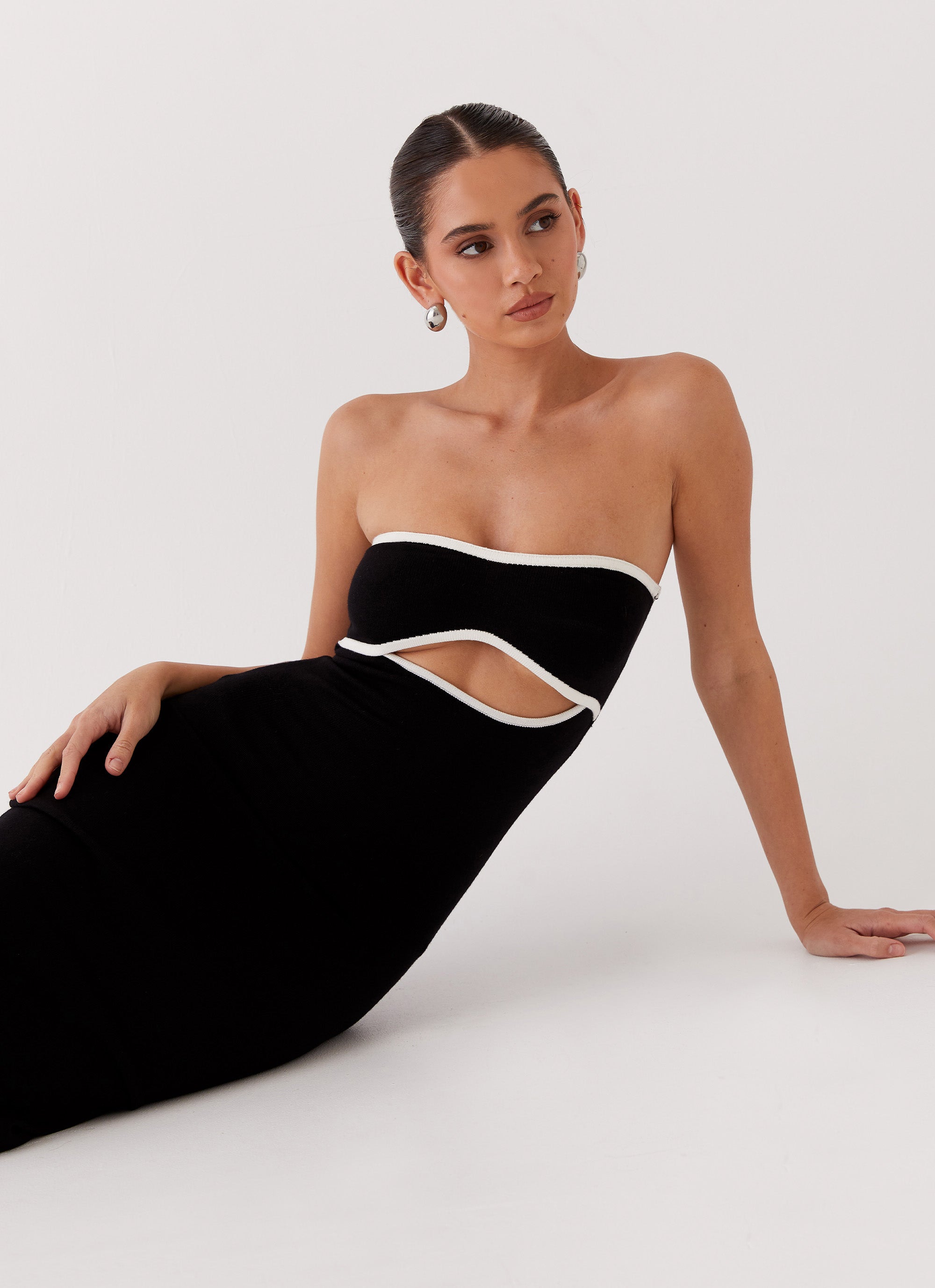 When In Rome Knit Maxi Dress - Black