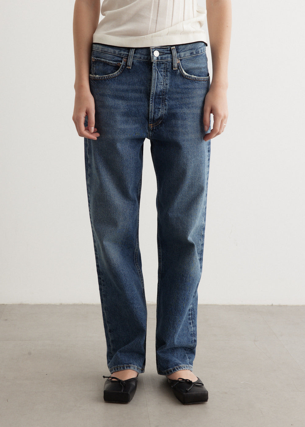 90's Mid Rise Straight Jeans