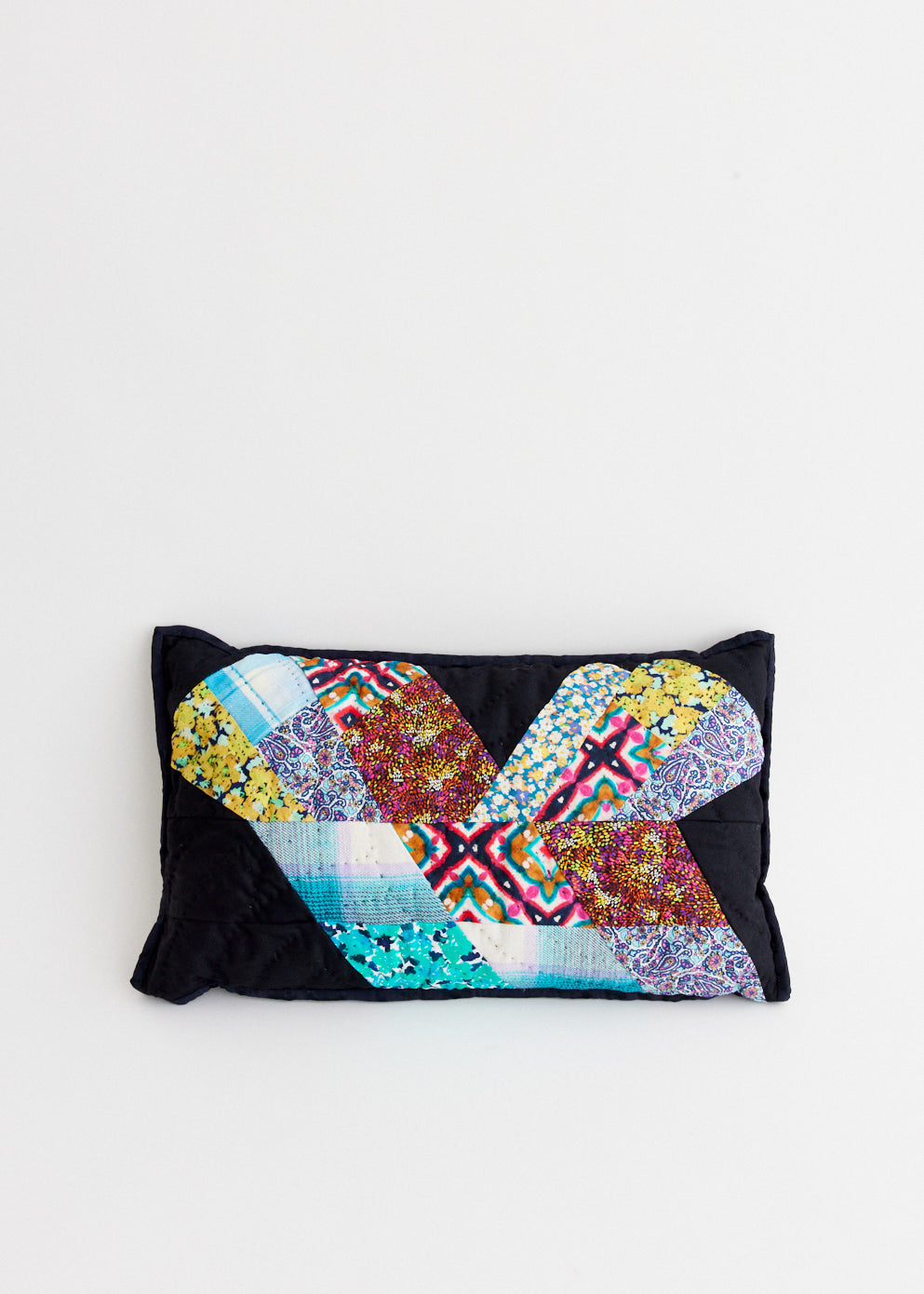 Papillion Jaune Cushion